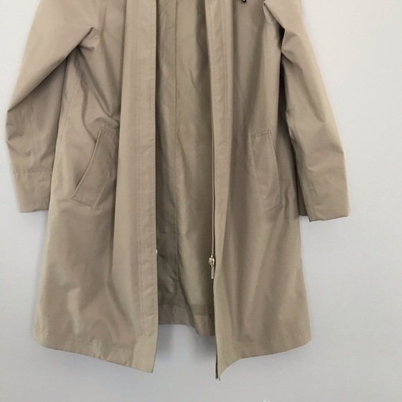 Travelsmith beige windbreaker trench coat - Picture 4 of 11